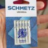 Aguja máquina Schmetz Universal en pack surtido. Mercería online en Sevilla. Tienda de hilos y lanas en Bormujos.